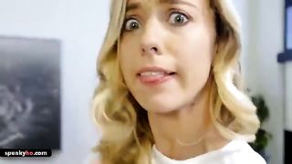 Молоденькая блондинка трахается в церкви с парнем прямо во время службы